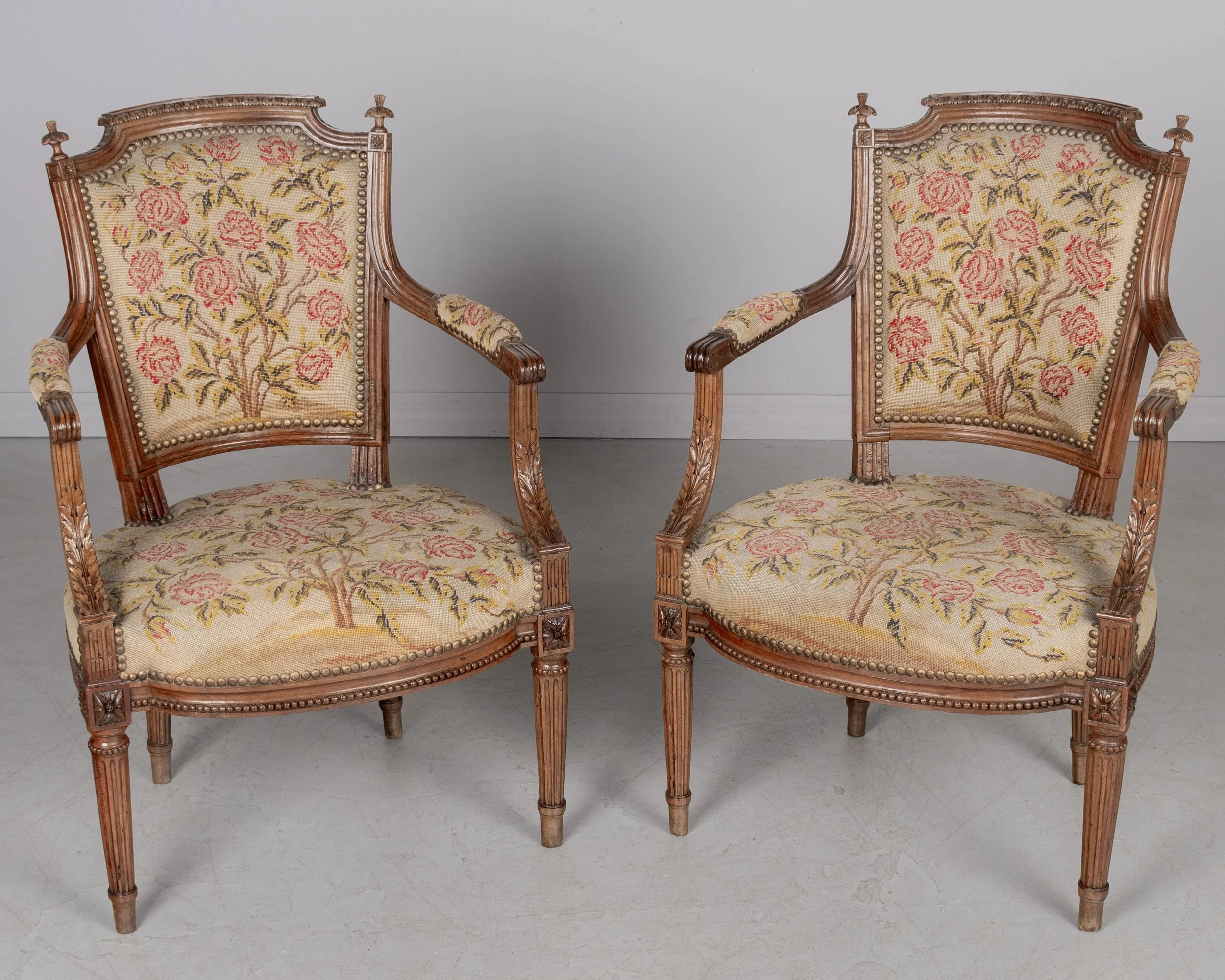 Olivier Fleury French Antiques-Antique Chairs Online | Buy Antique